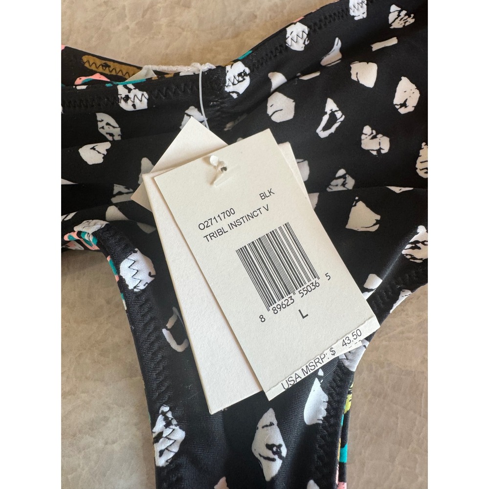 Volcom Simply Solid Reversible V-Bikini Bottoms Black Multi Tribal Print Lg New - Picture 9 of 9